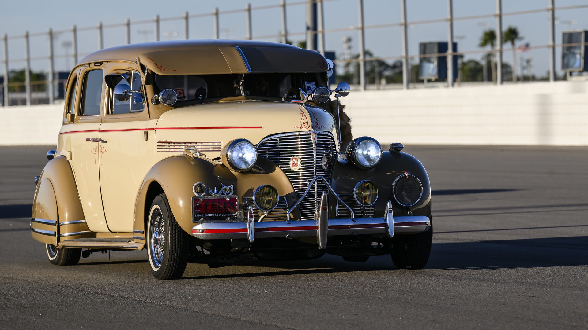 Show cars at the Daytona Turkey Run®