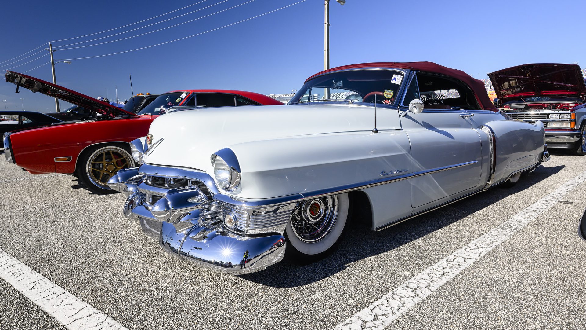 Show cars at the Daytona Turkey Run®