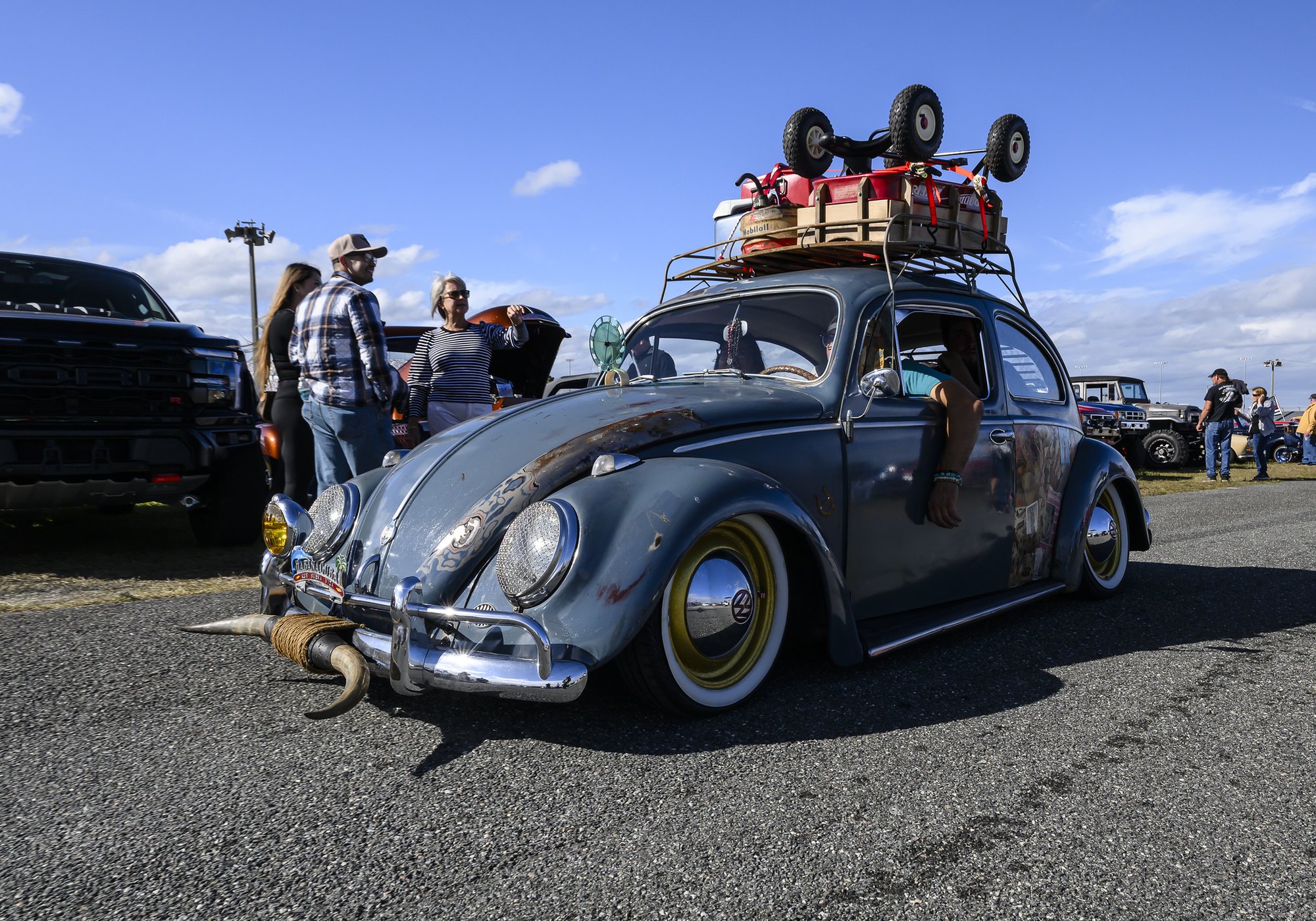 Show cars at the Daytona Turkey Run®